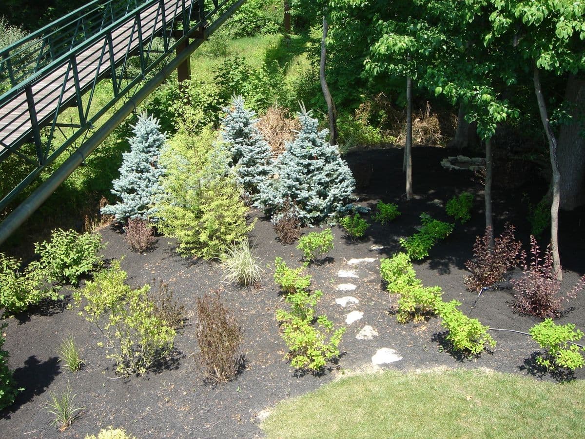 Applewood Nursery & Landscaping