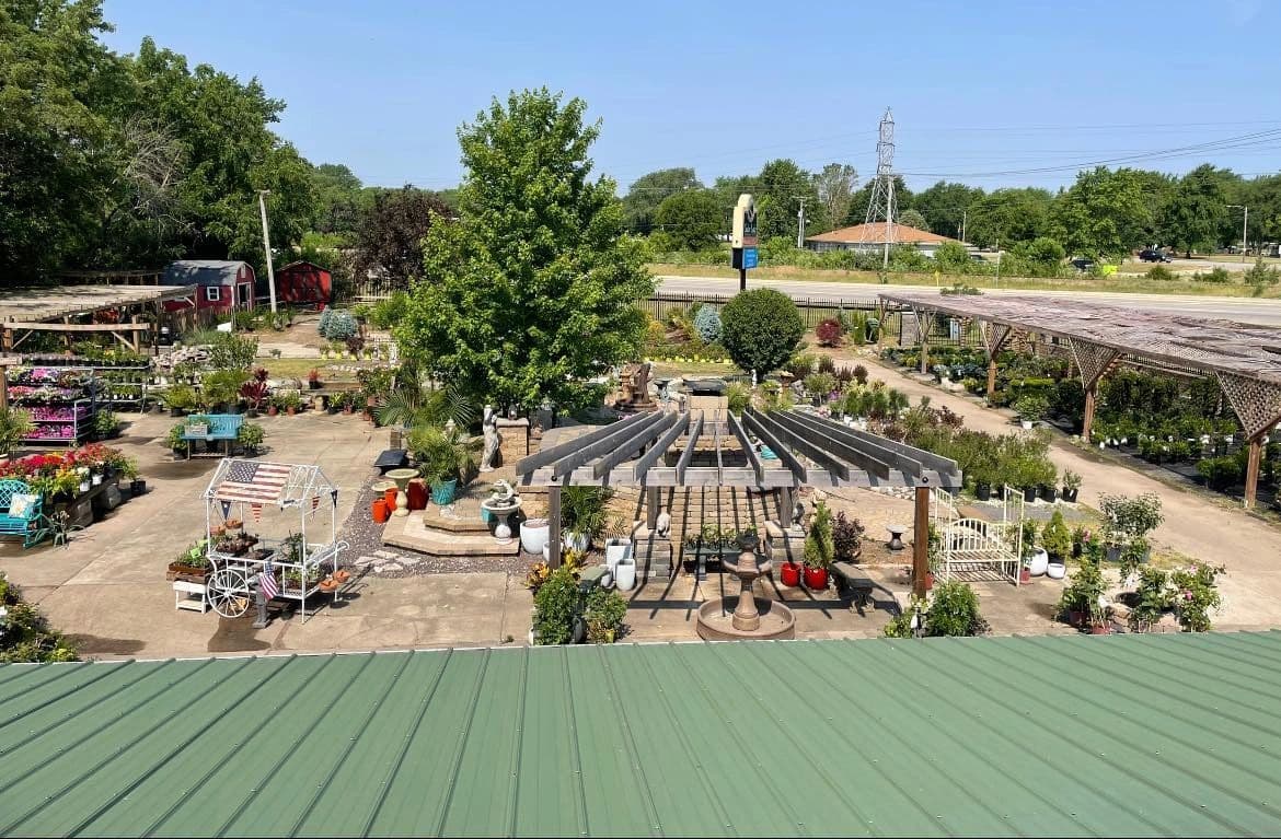 Cedar Lake Gardens & Gifts