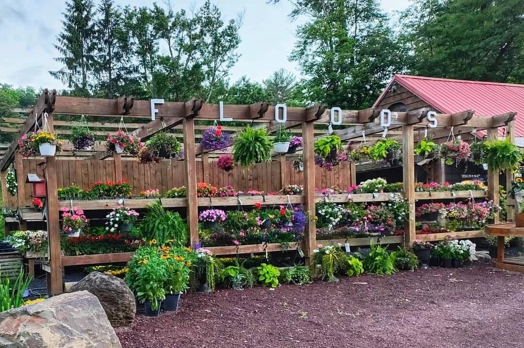 Flood's Nursery & Farm Market