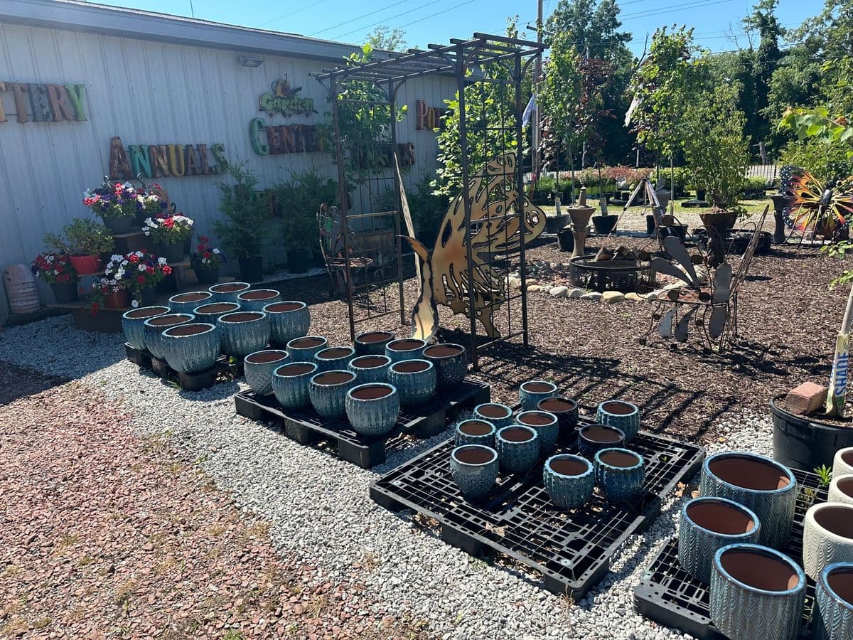 H&S Garden and Landscape Center