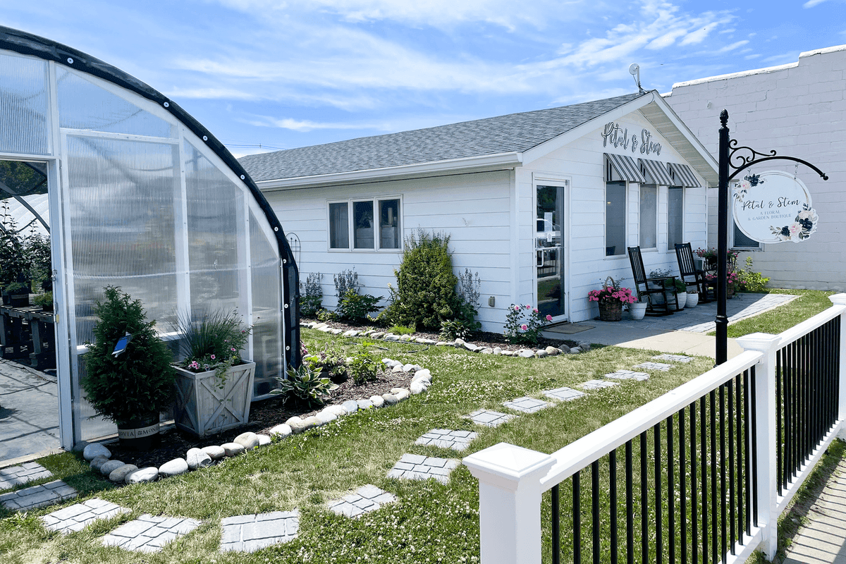 Petal & Stem - A Floral & Garden Boutique