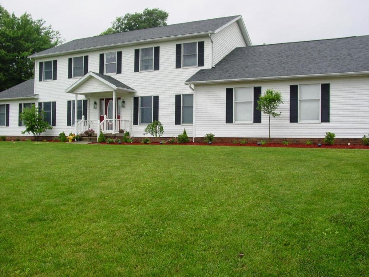 Stutzman Lawn & Landscaping