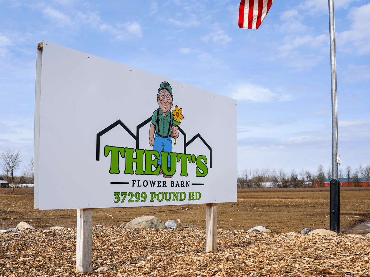 Theut's Flower Barn