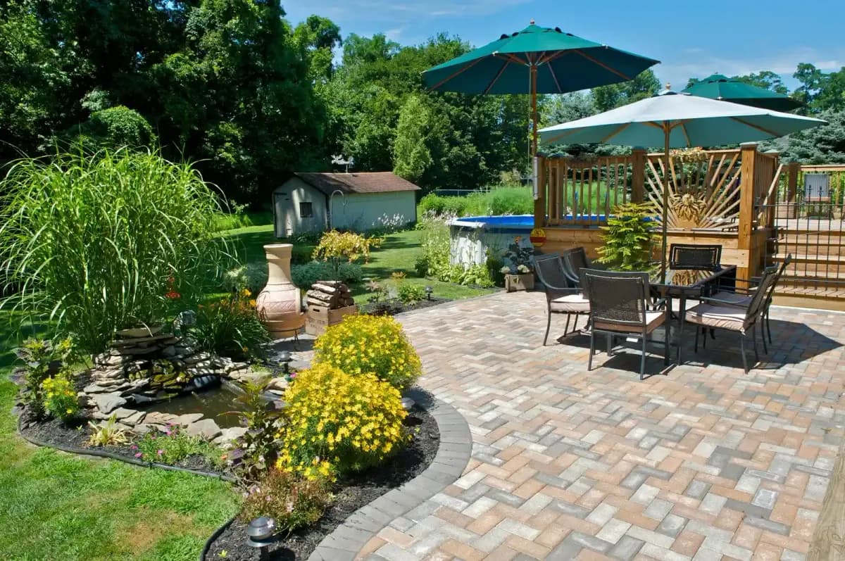 Village Green Landscaping